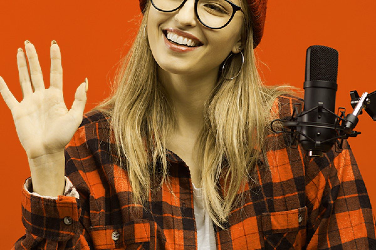 radio-dj-at-studio-HQKRAC7.jpg